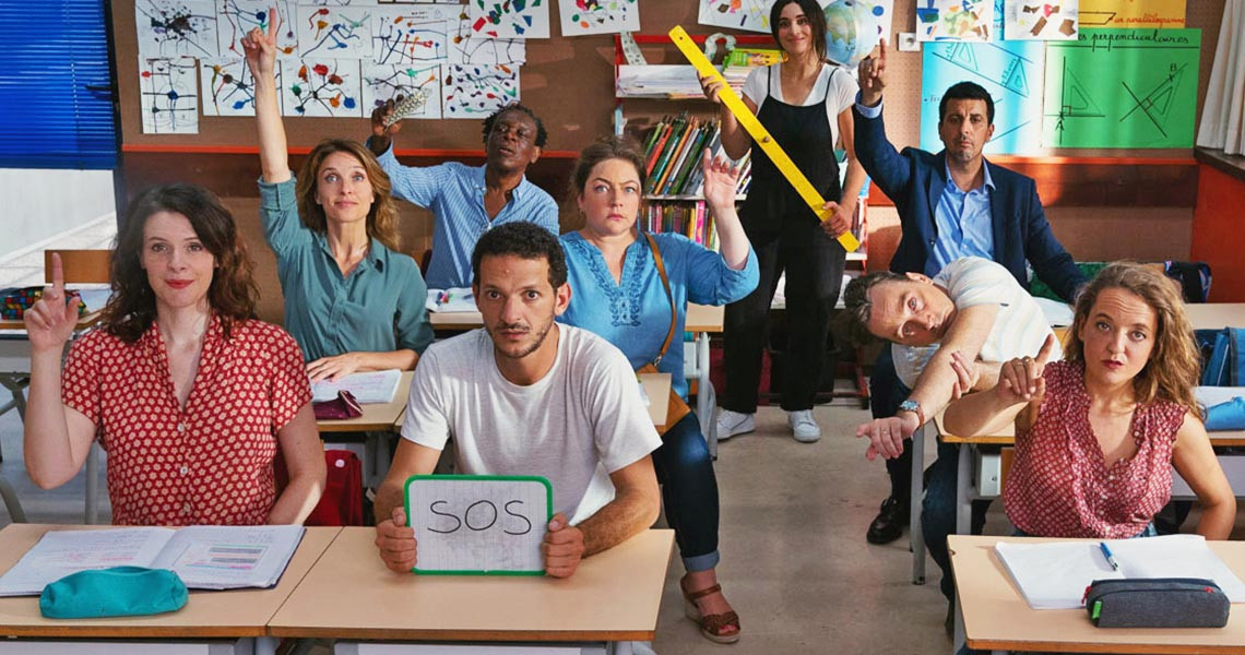 Découvrez la bande-annonce de Parents D’Elèves avec Vincent Dedienne et Camélia Jordana