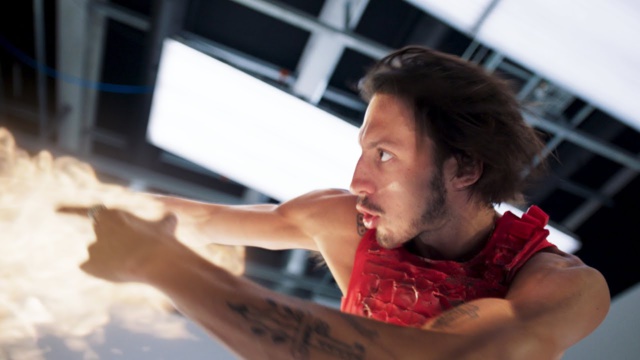 Roméo Elvis plus Chaud que jamais avec son nouveau clip
