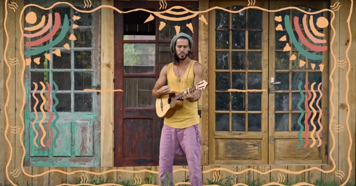 Flo Delavega dévoile le clip de Printemps Eternel