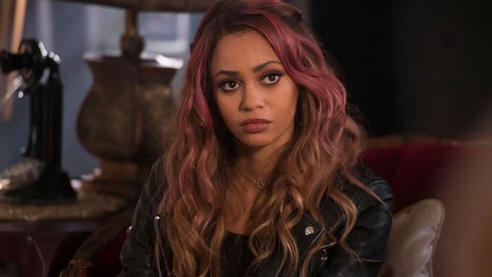 Vanessa Morgan se dit victime de discrimination sur la série Riverdale