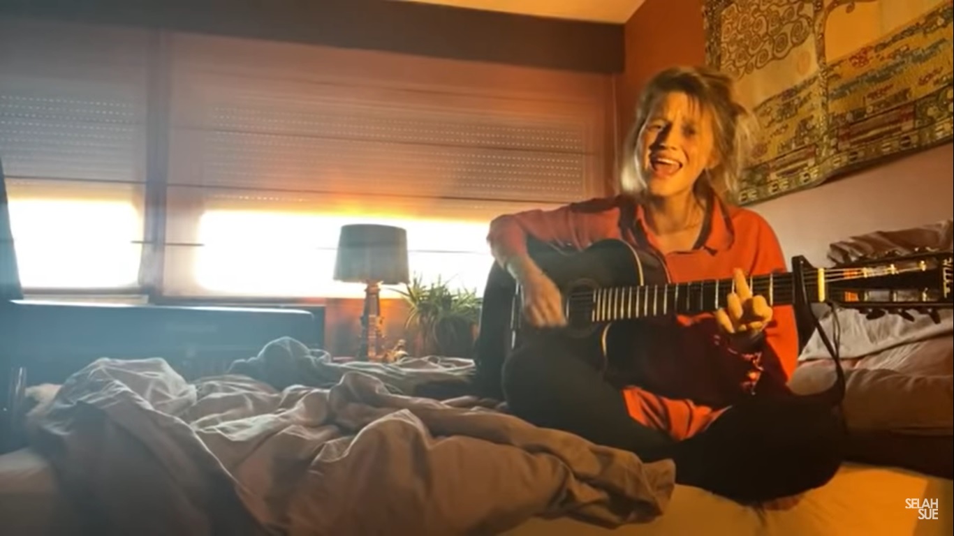 Selah Sue proche de la nature pour le clip d’Always-Cosmo