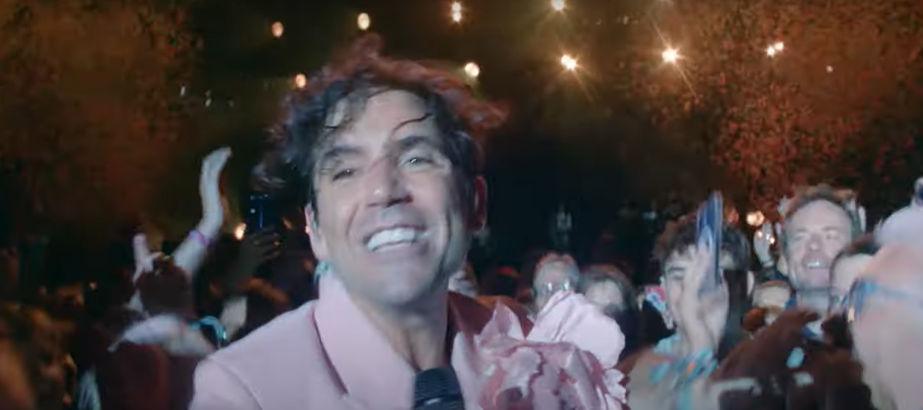 Mika parrain du Téléthon 2024 : Un soutien de poids pour la lutte contre les maladies rares