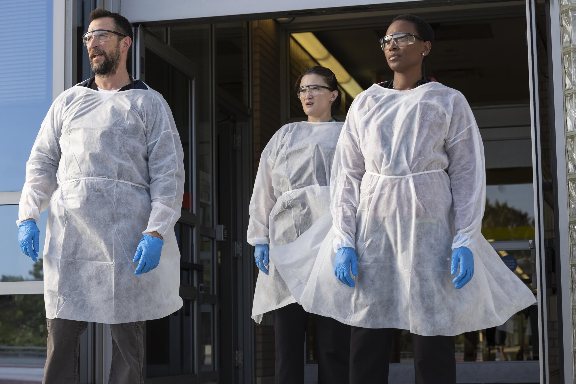 « The Pitt » : Une plongée intense dans les coulisses des hôpitaux américains avec Noah Wyle