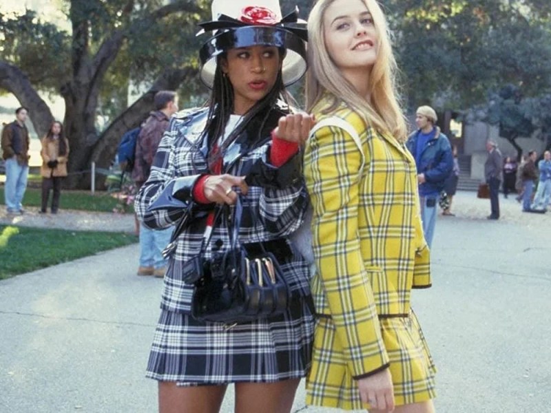 Le retour de Cher Horowitz annulé : la série “Clueless” stoppée net par Peacock, mais un espoir&nbsp;subsiste