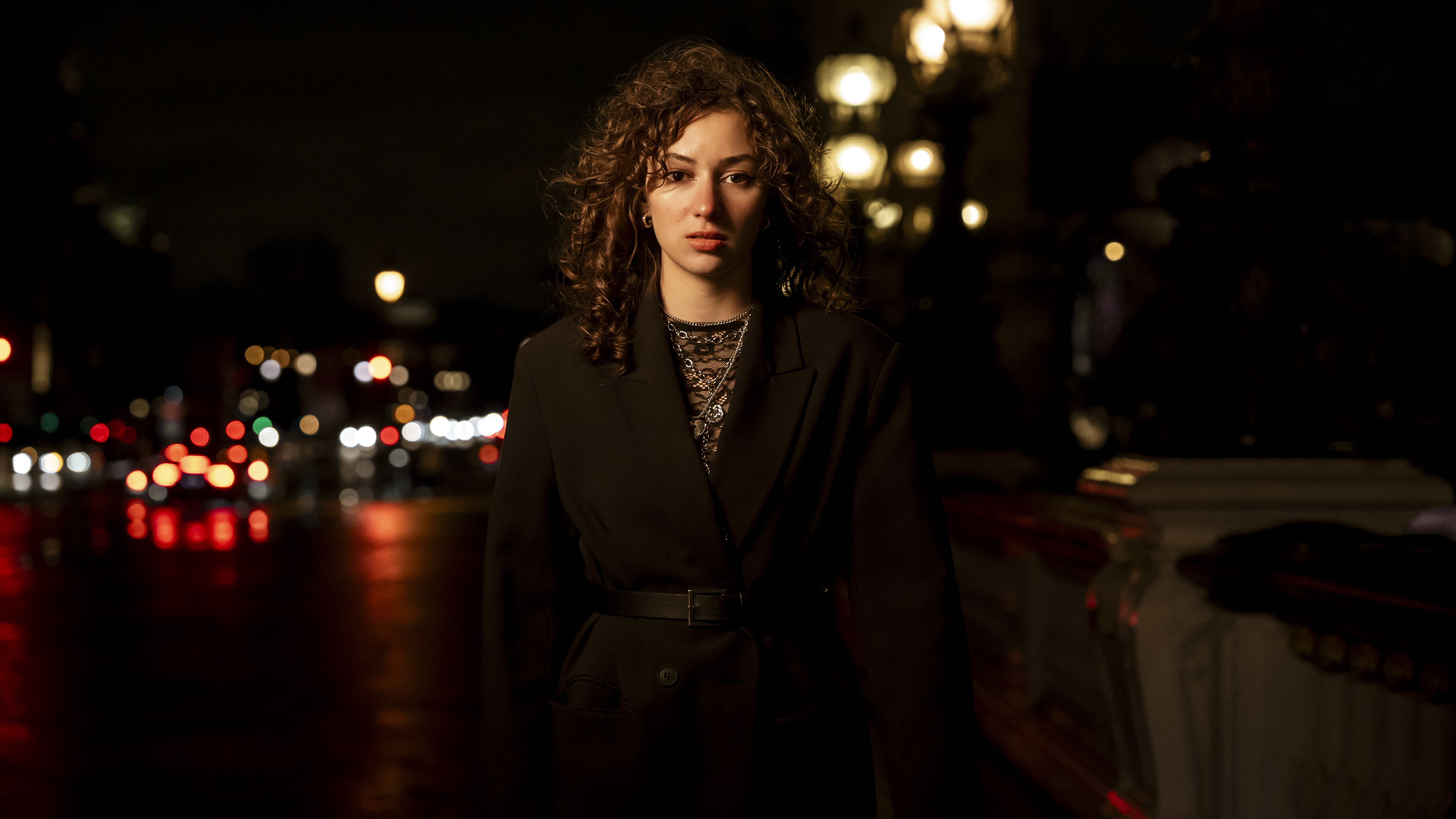 Lila Benty embrase la scène pop/folk avec son EP “Burning Love”