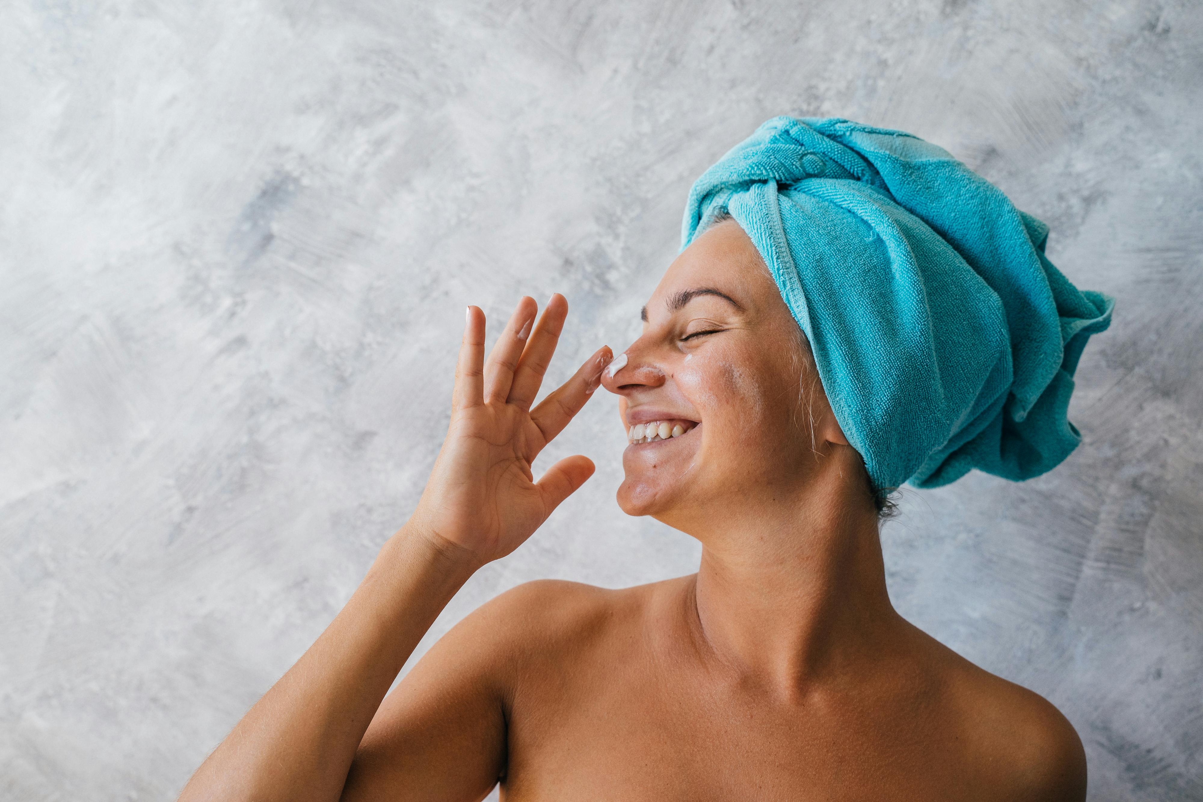 Pourquoi le collagène est devenu l’allié incontournable de la peau chez les stars