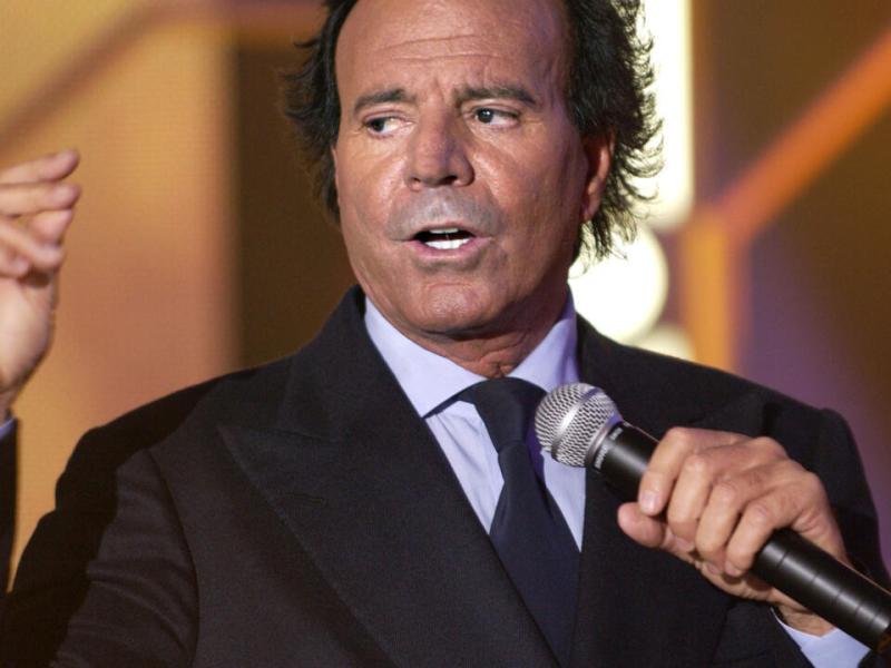 Julio Iglesias brise le silence face aux accusations de viol et de&nbsp;harcèlement