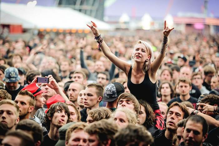 Festival en Belgique 2026 : l’impact des événements musicaux sur le tourisme et l’économie locale