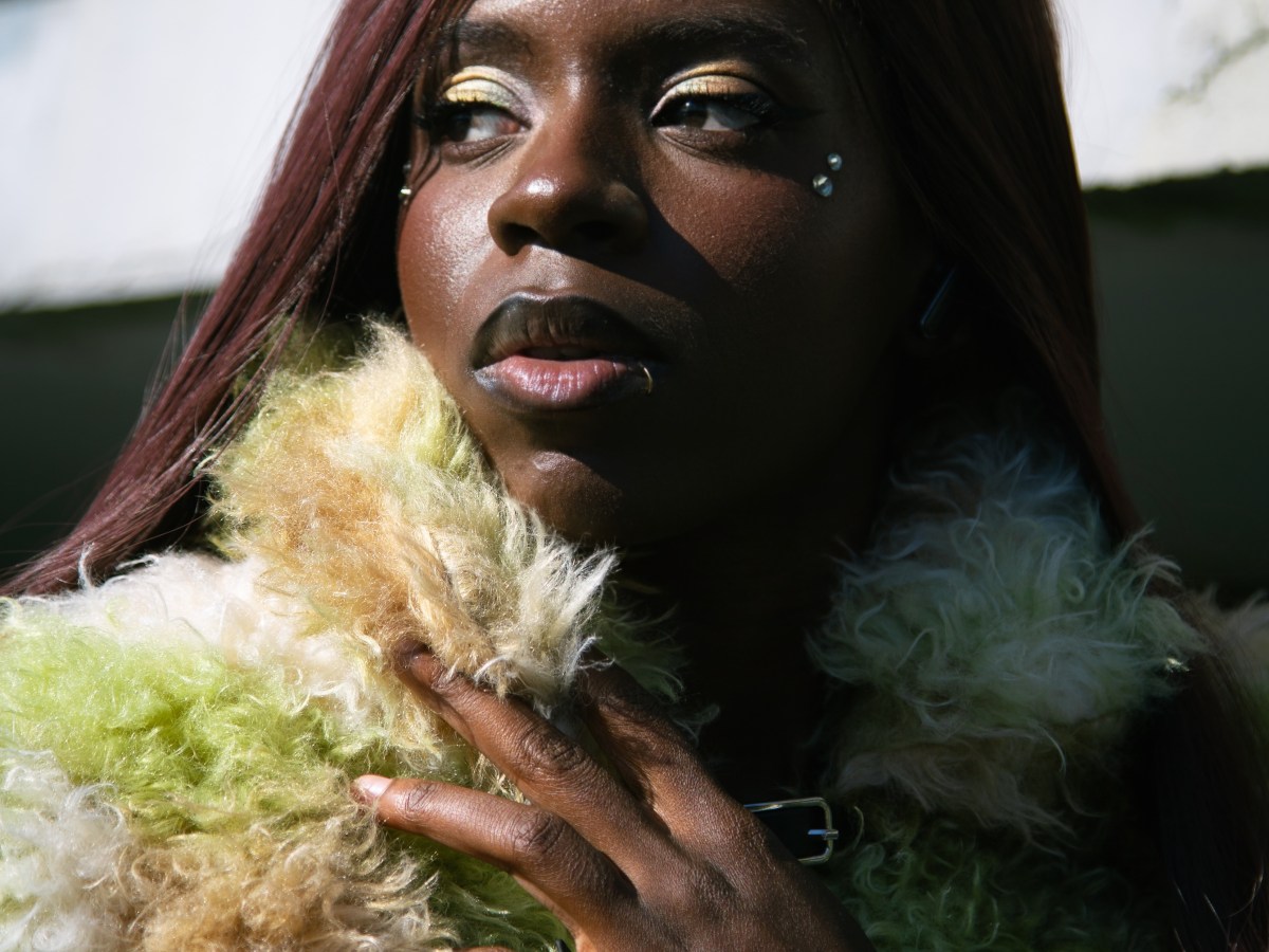 Kiara Jones capture l’instant amoureux avec le clip de « You&nbsp;»