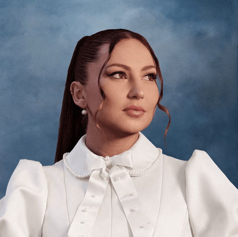 Linh signe un retour aussi émouvant que puissant avec « Pour l’éternité&nbsp;»