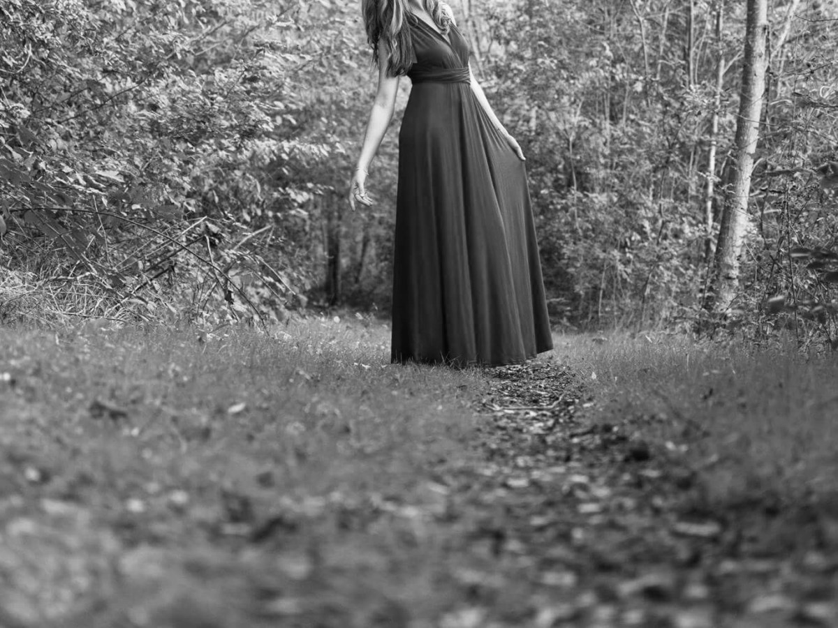 LAË explore l’absence et le manque dans son nouveau single « Tu n’es plus là&nbsp;»