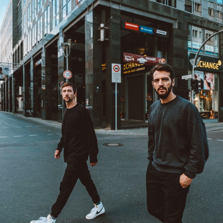 GHEIST explore un nouveau souffle club avec “Walking&nbsp;Home”