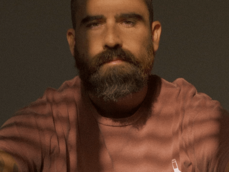 Hugo Barriol dévoile “As it is”, un EP intime entre amour et&nbsp;authenticité