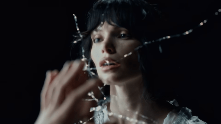 The Chainsmokers dévoile le clip d&rsquo; “Echo” : Un retour électro minimaliste qui marque un&nbsp;tournant