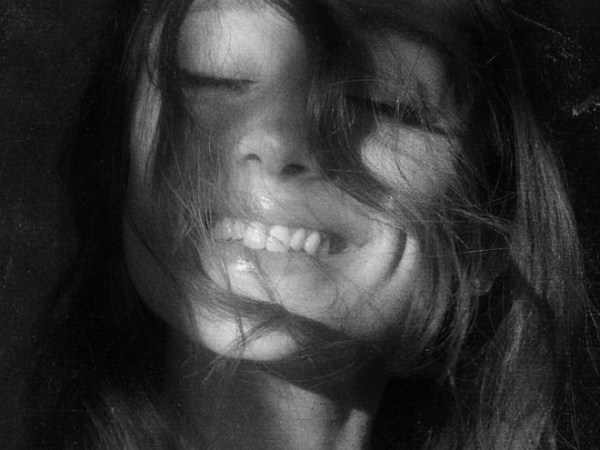 Ariana Grande surprend tout le monde : Son nouvel album Petal relance déjà l’attente&nbsp;mondiale