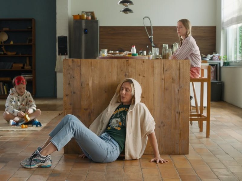 “Anna et les enfants” : Une comédie tendre et décalée autour d’une phobie aussi rare qu’inattendue avec Camille&nbsp;Chamoux