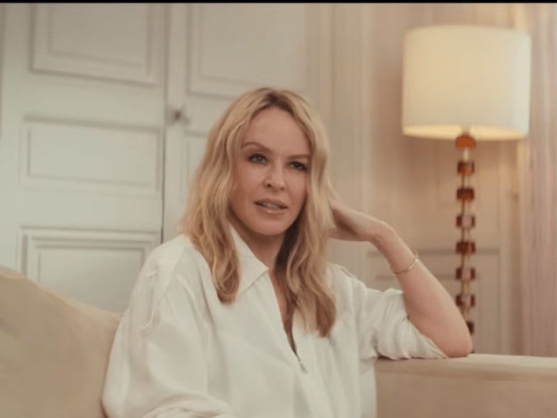 Kylie Minogue sur Netflix : le documentaire événement qui dévoile les secrets d’une icône pop sur cinq&nbsp;décennies