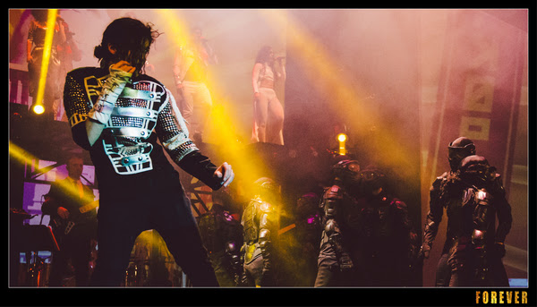 Michael Jackson célébré sur scène : Le spectacle “Forever” revient au Grand Rex avant la tournée