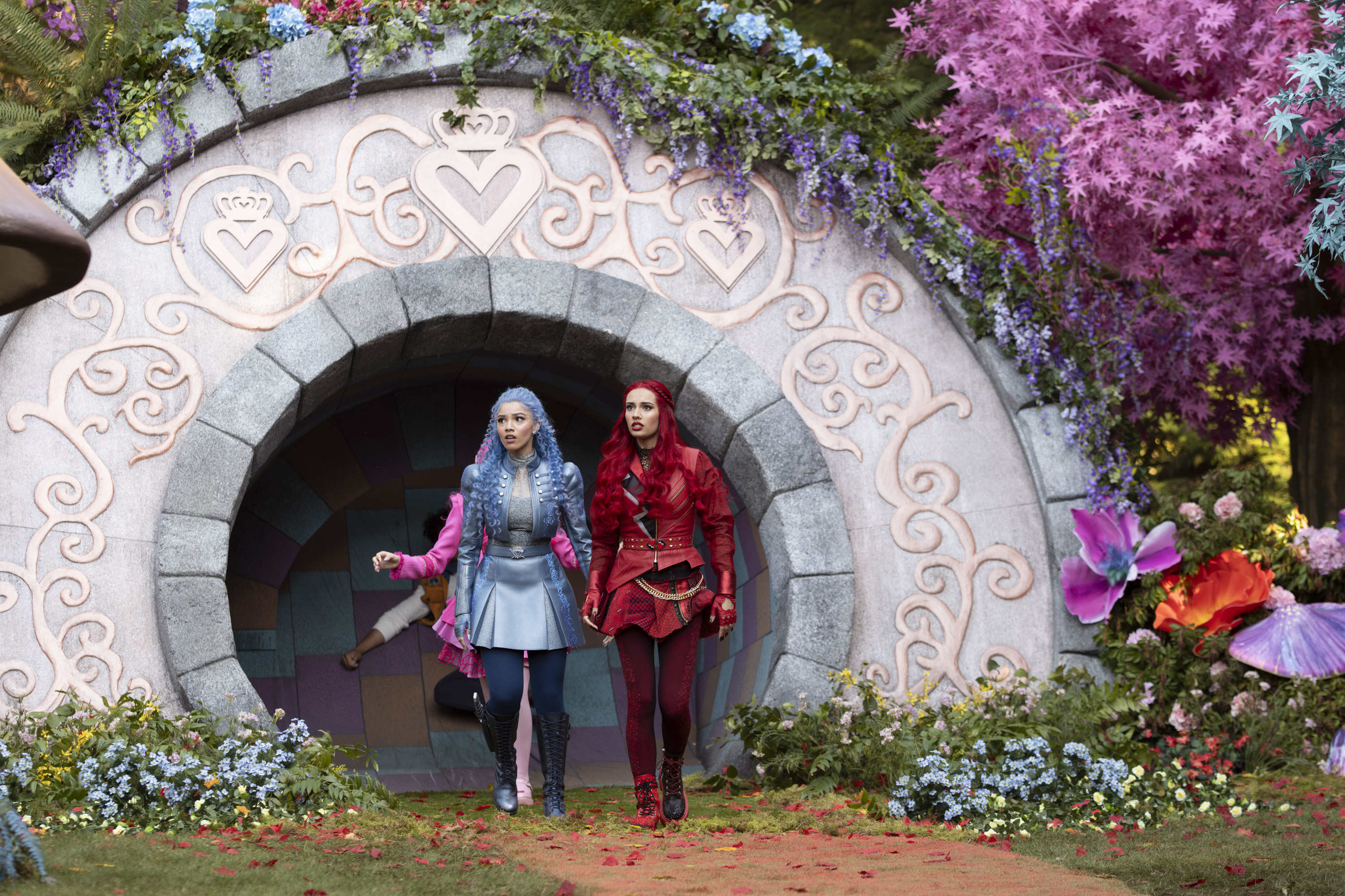 DESCENDANTS : La nouvelle ère du Pays des Merveilles se dévoile avec « La Malédiction du Pays des Merveilles » (Bande-Annonce)