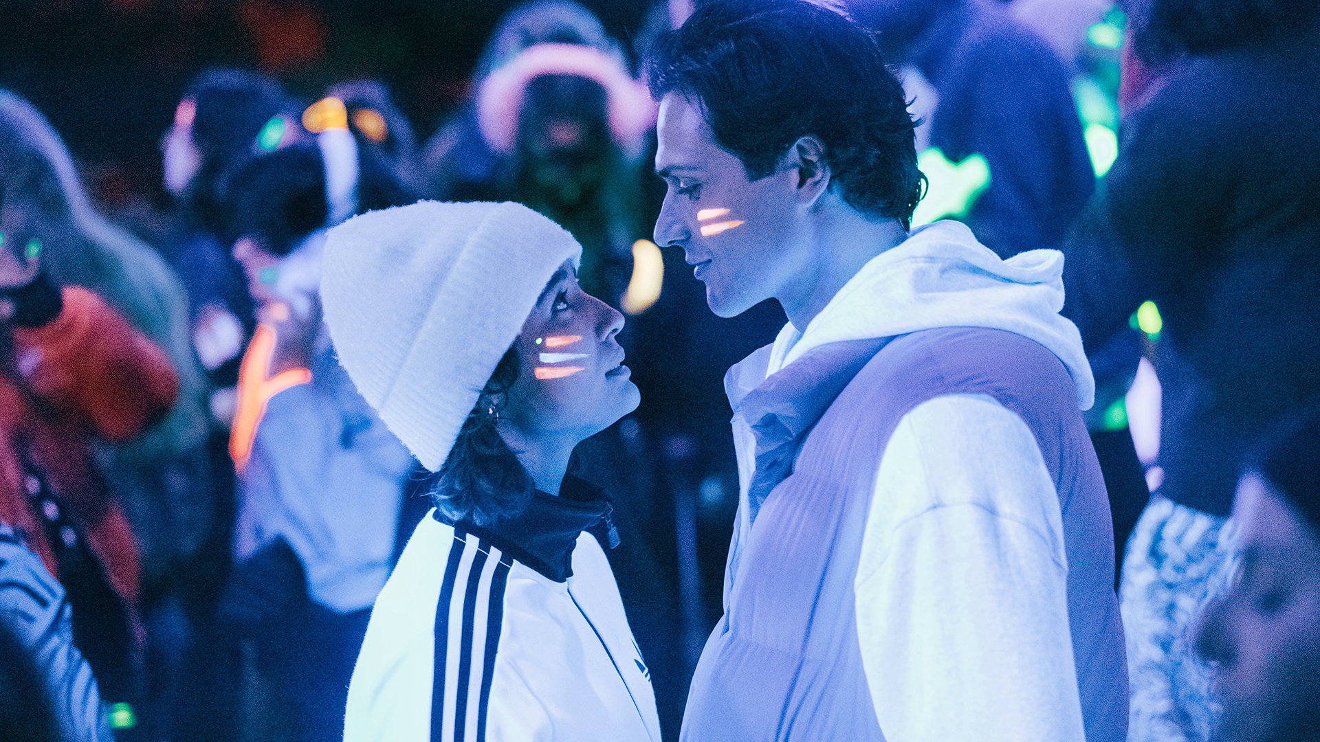 Campus Drivers : Prime Video dévoile enfin la date de la série phénomène avec Carmen Kassovitz et Baptiste Masseline