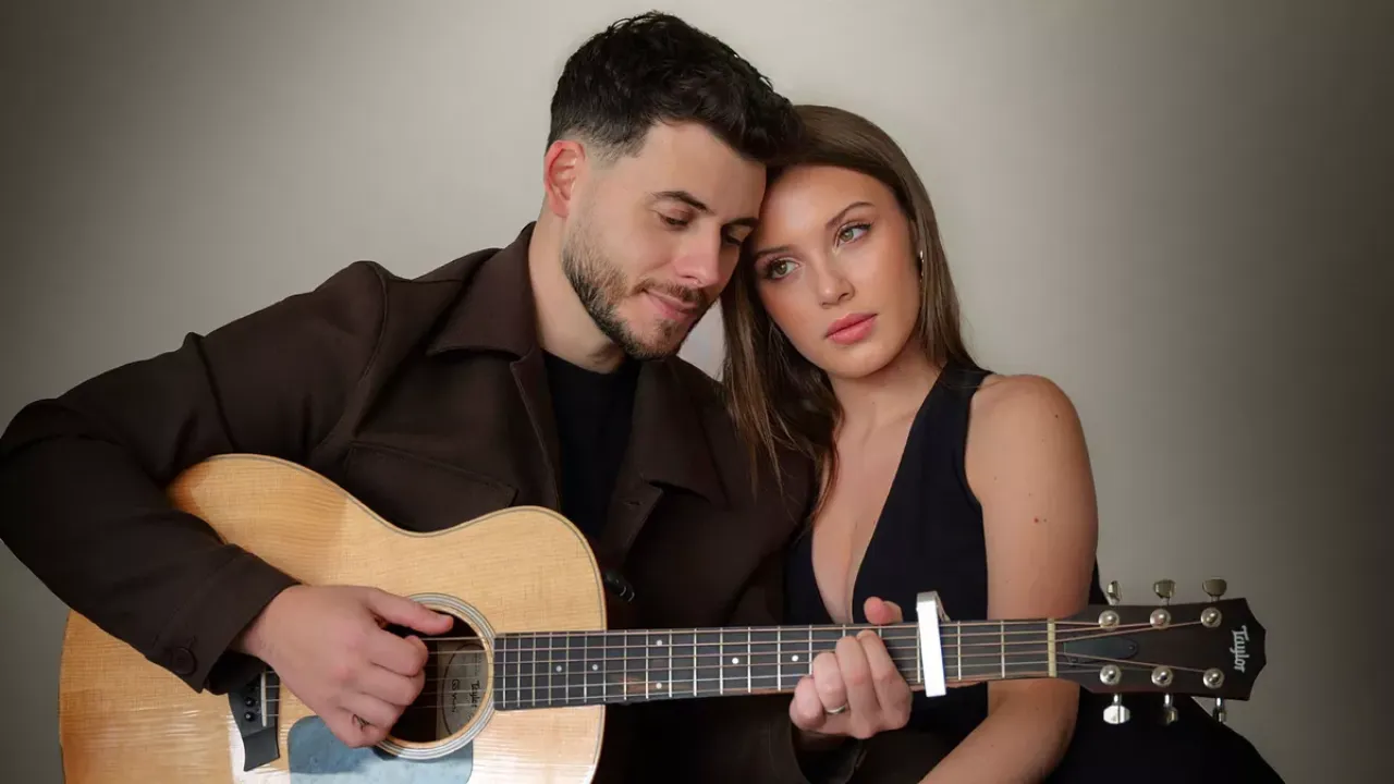 Jeck et Carla, c&rsquo;est terminé : Le duo de « M&rsquo;envoler » annonce sa séparation et prépare deux nouvelles carrières !